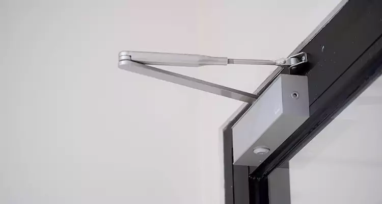 Screen Door Closer Installation in Gainesville, FL