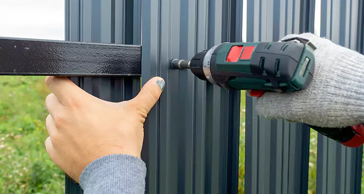 Metal Gate Repair in Gainesville, FL