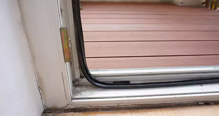 Why Choose Us for Leaking Sliding Glass Door Repair in Gainesville, FL?