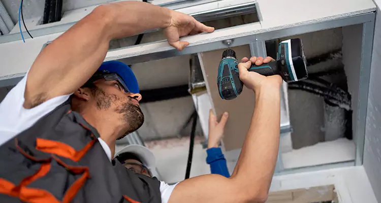 Emergency Overhead Door Repair in Gainesville, FL