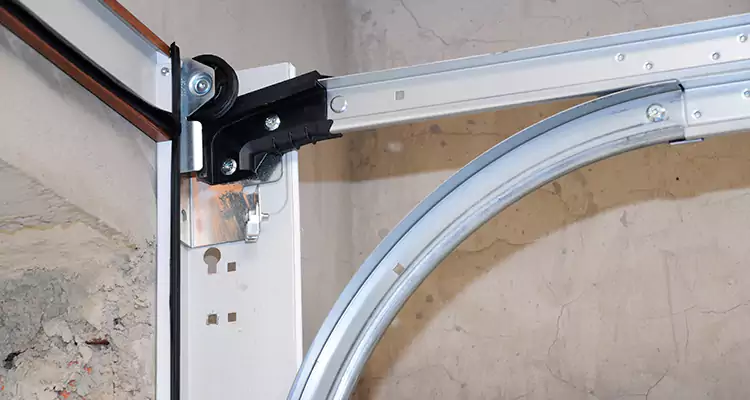 Maintain Liftmaster Garage Door Off Track in Gainesville, FL