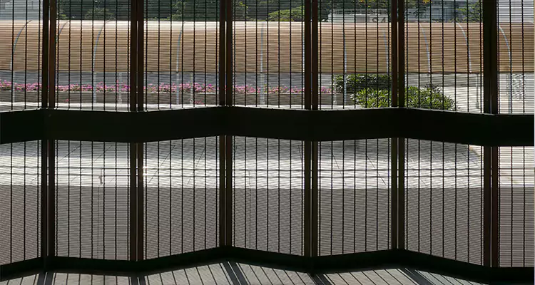 Front Screen Door Repair in Gainesville, FL